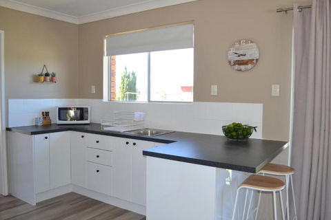 Rio Rita Ocean View Apartments - Sunshine Coast Tourism 3