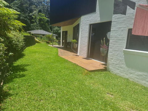 RESIDENTIAL 4 BEDROOM House - Sunshine Coast Tourism 2