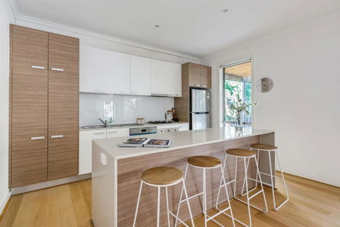 Ringtail Retreat - Contemporary Family Comforts - Sunshine Coast Tourism 3
