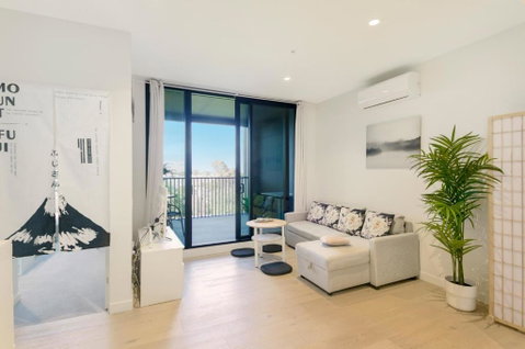 REST COLLECTION One Bedroom Apartment With Study - Sunshine Coast Tourism 0