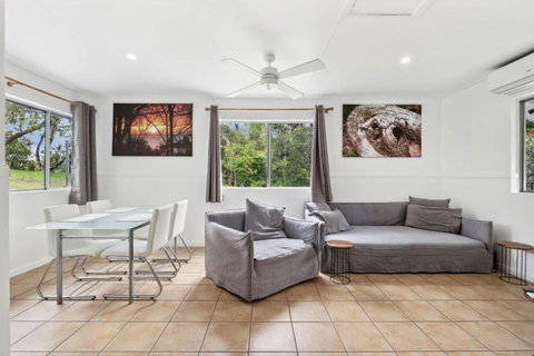 Red Rock Rest - Holiday Sunshine Coast 1