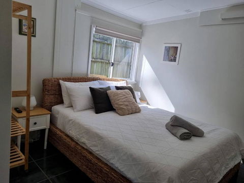 Redcliffe Homestay - Sunshine Coast Tourism 1