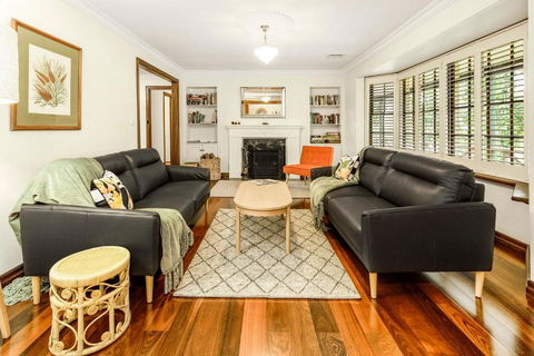 Redgum-Retreat, 4Bdrm Sleeps 8 Wildlife - Sunshine Coast Tourism 3