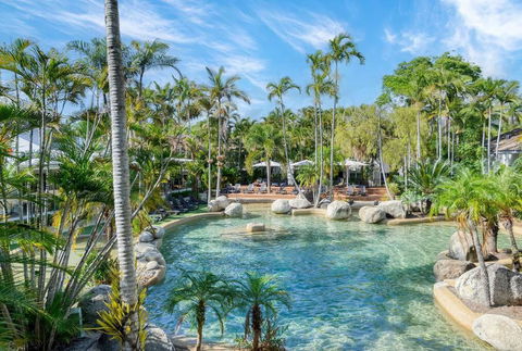 Reef Resort, Lagoon Pool Scooters, Bar 1R - Sunshine Coast Tourism 0