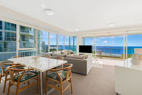 Reflections On The Sea Unit 1501a - Holiday Sunshine Coast 0