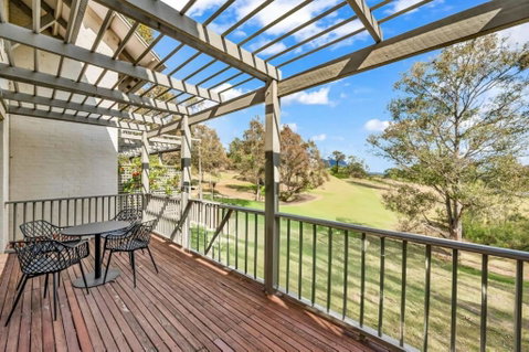 Refreshing Valley Escape - Sunshine Coast Tourism 0