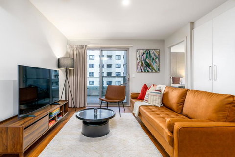 Relaxing 2BR Stay Near South Point Tuggeranong - Holiday Sunshine Coast 3