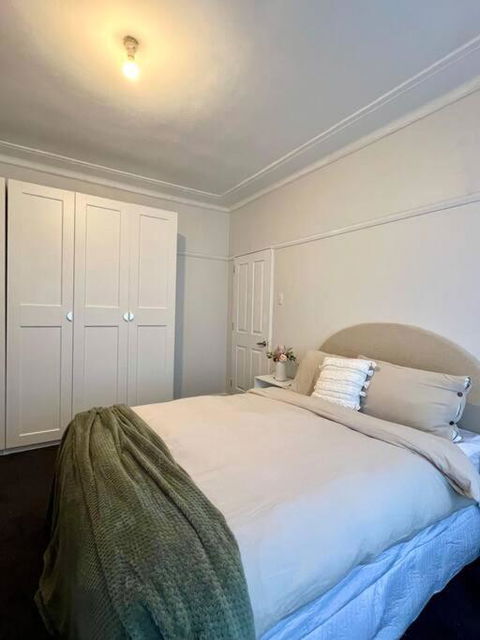 Renovated 3 Bedroom House - Sunshine Coast Tourism 1