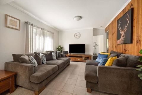 Rest & Relaxation - Sunshine Coast Tourism 1