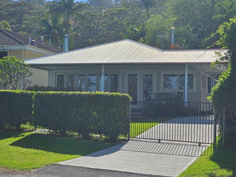 Reverie - Holiday Sunshine Coast 3