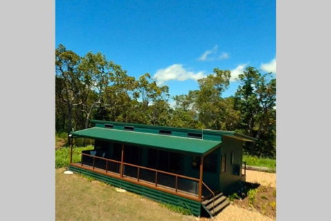 Ridge Cabin - Stunning Views - 5km From Neighbours - Sunshine Coast Tourism 0
