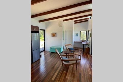 Ridge Cabin - Stunning Views - 5km From Neighbours - Sunshine Coast Tourism 2
