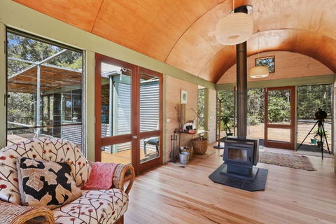 Rikkara Sanctuary 19 Rikkara Avenue Private Retreat - Holiday Sunshine Coast 1