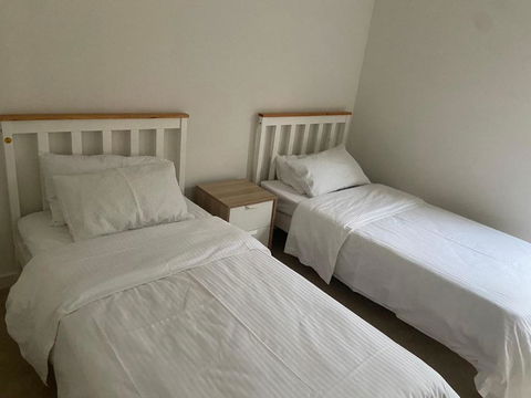Ringwood View Morden Unit - Holiday Sunshine Coast 1