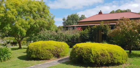 Ripplebrook Country Cottage - Sunshine Coast Tourism 0