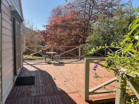 Rivendell Cottage - Sunshine Coast Tourism 3