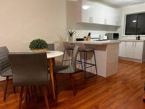 River End Unit Near Parkland - Sunshine Coast Tourism 2