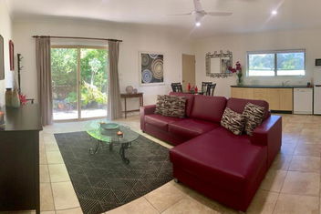 River Gum Luxury Bed And Breakfast with Sunshine Coast Tourism