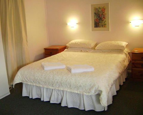 River Park Motor Inn - Sunshine Coast Tourism 0