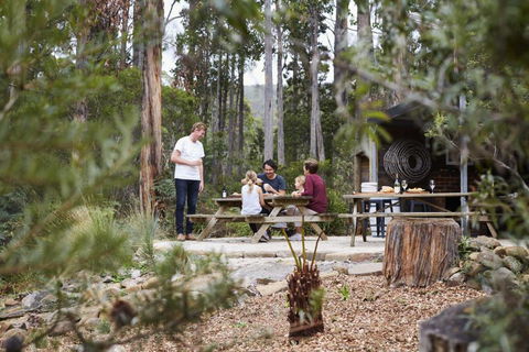 River Run Lodge - Sunshine Coast Tourism 3