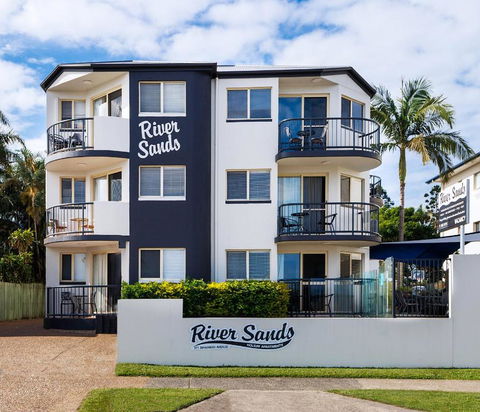 River Sands Apartments - Holiday Sunshine Coast 0