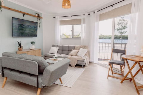 River Sands Apartments - Holiday Sunshine Coast 2