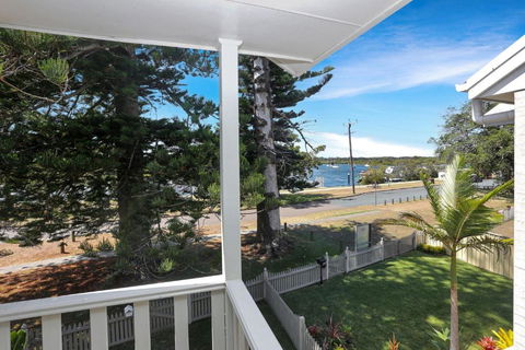 River Tonic - Sunshine Coast Tourism 1