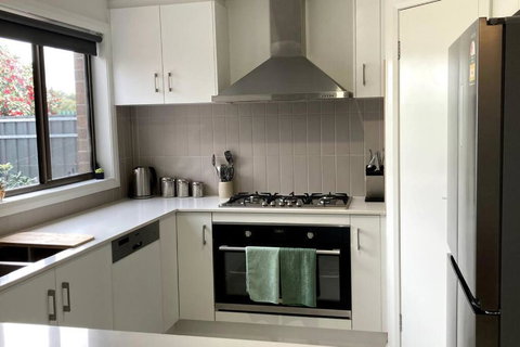 Riverbank - Sunshine Coast Tourism 1