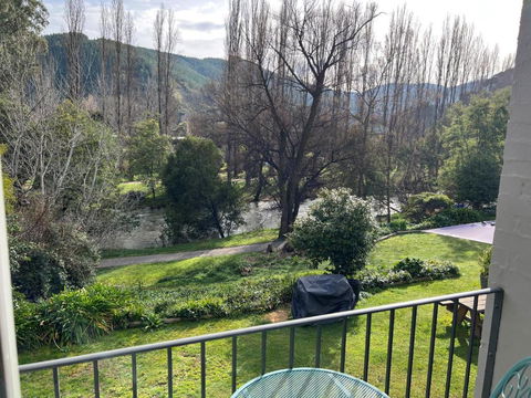 Riverbank Park MOTEL - Sunshine Coast Tourism 3