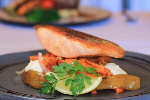Riverland Motor Inn - Sunshine Coast Tourism 3