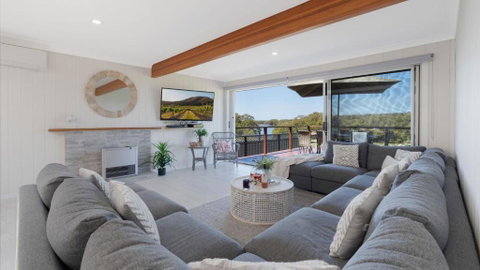 Riverside Retreat, Coolangatta, Near Seven Mile Beach - Sunshine Coast Tourism 1