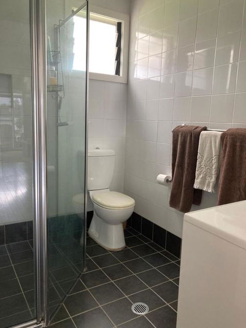 Riverview Cottage - Sunshine Coast Tourism 1