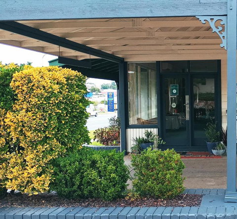 Redhill Cooma Motor Inn - Holiday Sunshine Coast 3