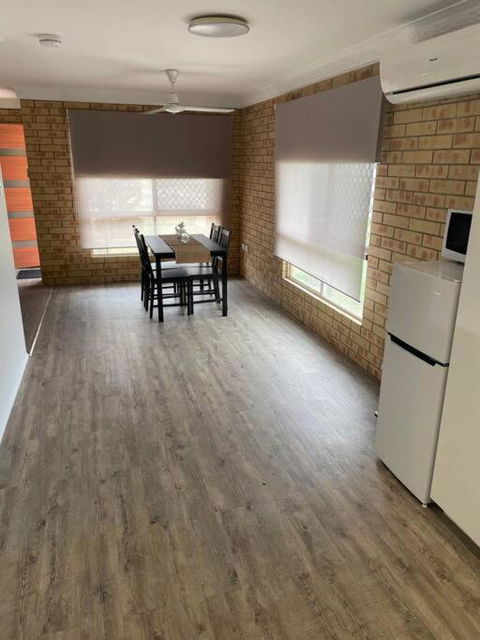 Rockhampton Rest Stop - Sunshine Coast Tourism 2