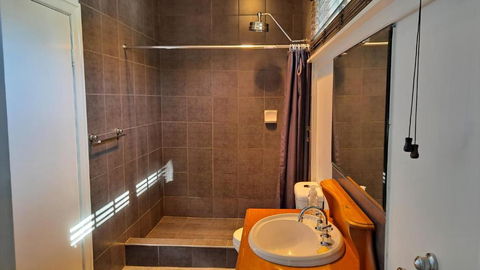 Rosemary Cottage - Holiday Sunshine Coast 2