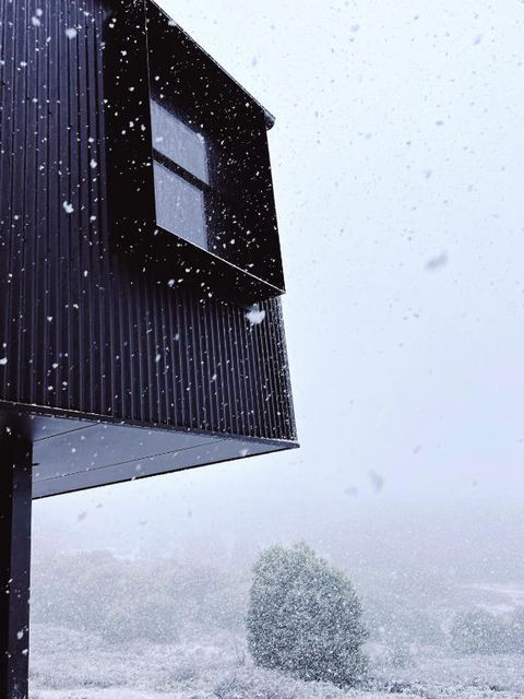 Roam Merrijig - Luxury Stay With Mountain Views - Foothills Of Mt Buller - Holiday Sunshine Coast 3
