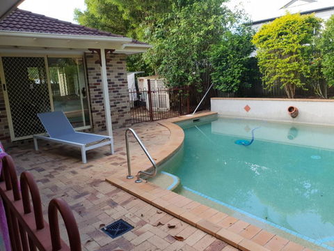 Robyn\'s Nest - Bed And Breakfast - Holiday Sunshine Coast 1