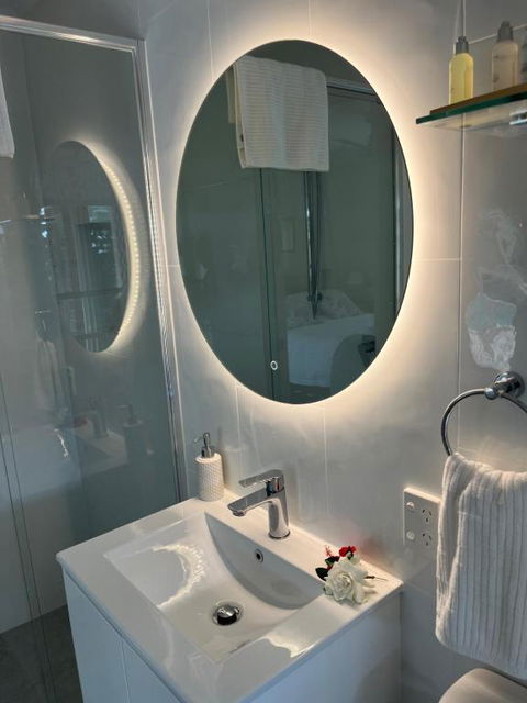 Robyn\'s Nest - Bed And Breakfast - Holiday Sunshine Coast 2
