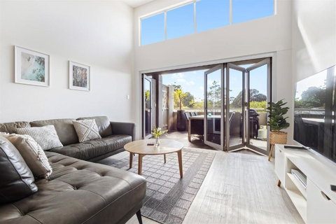 Rooftop - Holiday Sunshine Coast 0