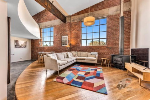 Rooftop Warehouse In Fitzroy - Sunshine Coast Tourism 0