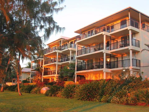 Rose Bay Resort - Sunshine Coast Tourism 0