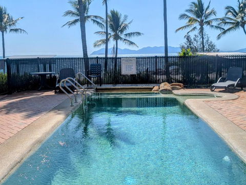 Rose Bay Resort - Sunshine Coast Tourism 1