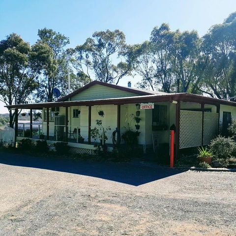 Rose City Caravan Park - Sunshine Coast Tourism 1