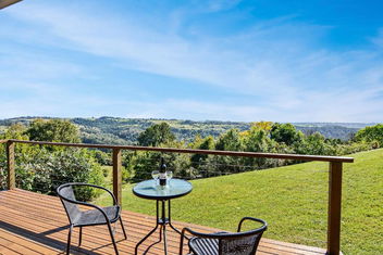 Rosebrook Cottages with Sunshine Coast Tourism