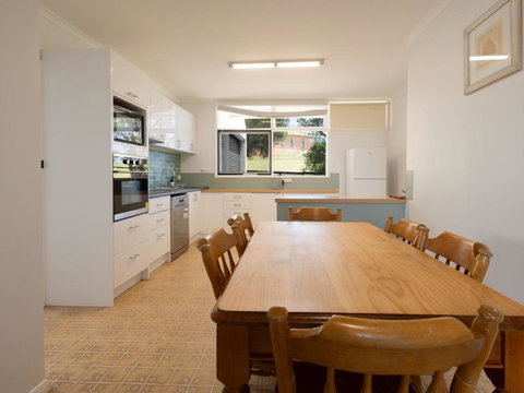 Rosella Perch - Holiday Sunshine Coast 1