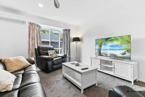 Rosella Rise! - Sunshine Coast Tourism 3
