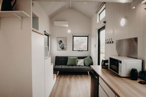 Rosewood Mac By Tiny Away - Sunshine Coast Tourism 1