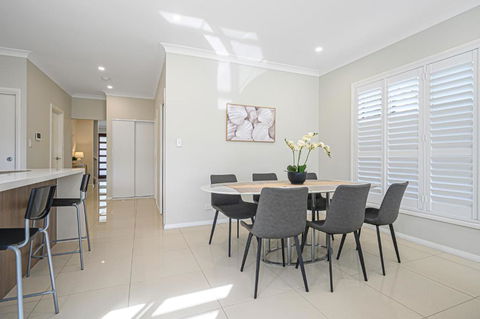Rousehill Sweet Spacious 4BR Quiet House - Sunshine Coast Tourism 1