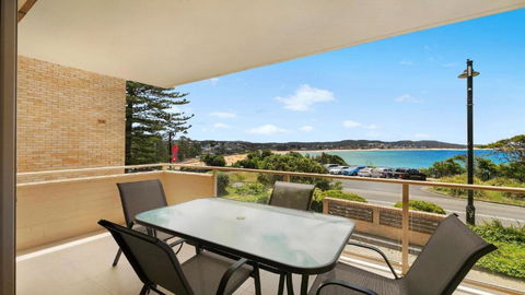 Roweshaven Amazing Views, Close To Beach Accom Holidays - Holiday Sunshine Coast 0