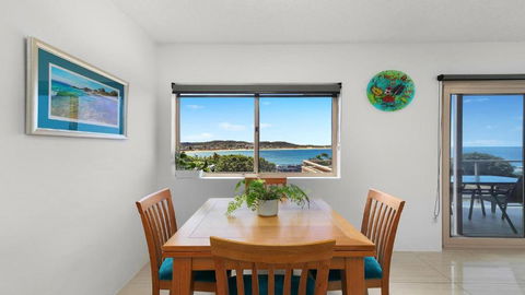 Roweshaven Amazing Views, Close To Beach Accom Holidays - Holiday Sunshine Coast 3